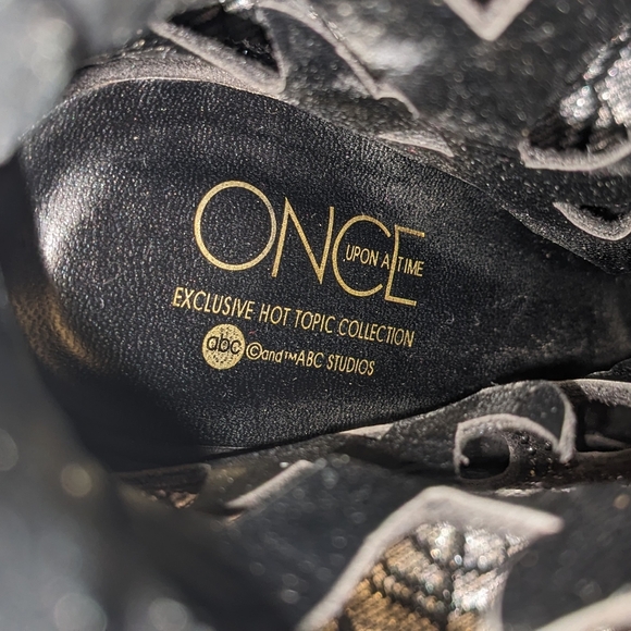 Once Upon A Time Regina Maleficent Rhinestone Heels - Picture 2 of 4